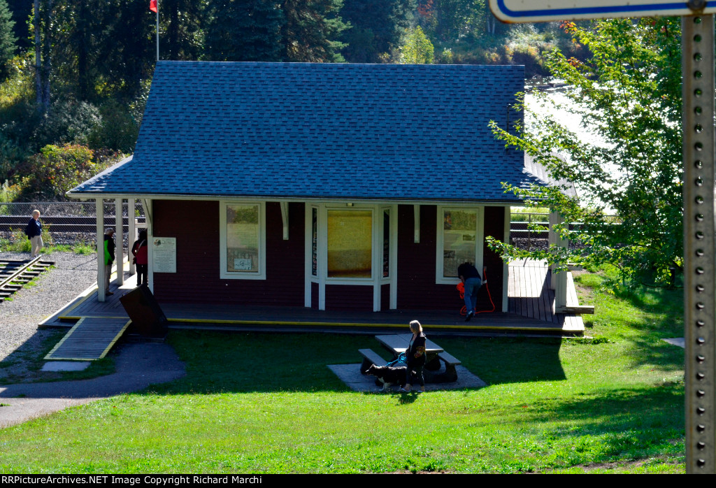 Souvenir shop at Craigellachie BC.